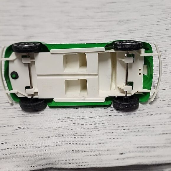 VW VOLKSWAGEN BEETLE BUG METAL HUBLEY DIVISION Cabriel Ind Inc Lancaster, Penn - Picture 6 of 6